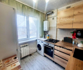 4-комн, 60.4кв м, этаж 2/5 ул. им. Кирова,  д.151