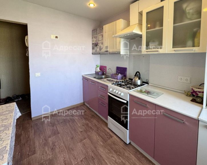 4-комн квартира ул. Алексеевская,  д.31
