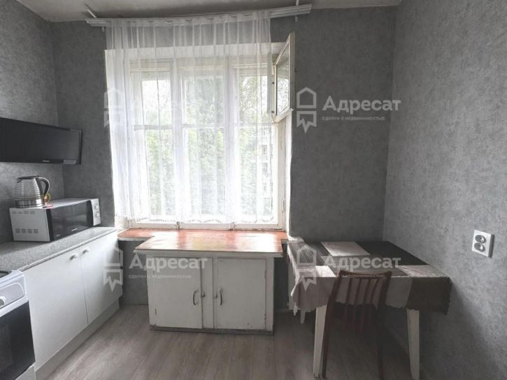 3-комн квартира ул. им. Генерала Шумилова,  д.27