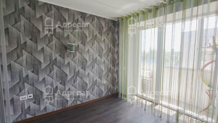 3-комн квартира ул. 64-й Армии,  д.69
