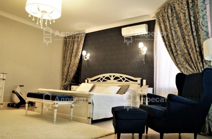 4-комн квартира ул. Ангарская,  д.71