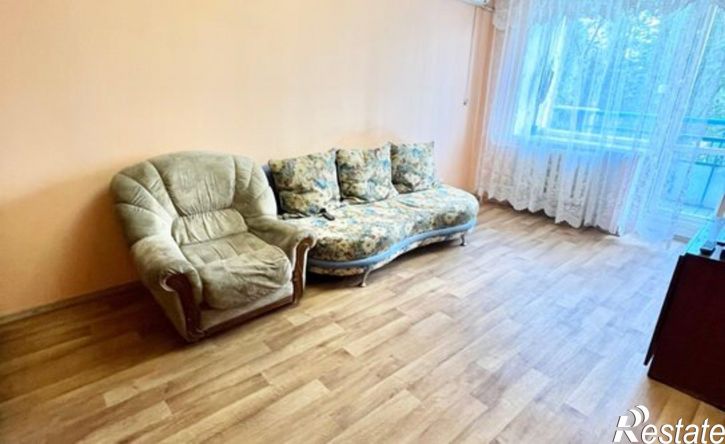 2-комн квартира пр-кт им. Героев Сталинграда, 37,  д. 37