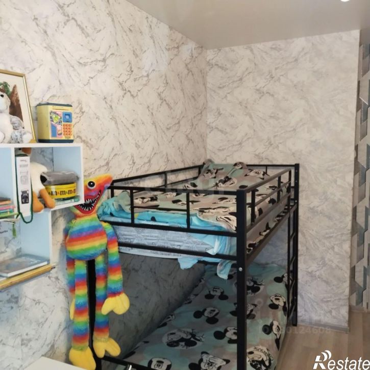 3-комн квартира улица Дзержинского, 33,  д. 33