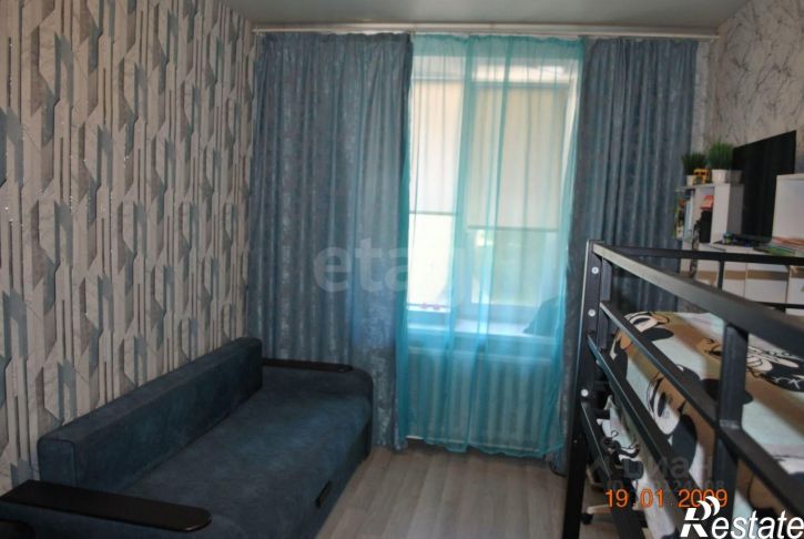 3-комн квартира улица Дзержинского, 33,  д. 33