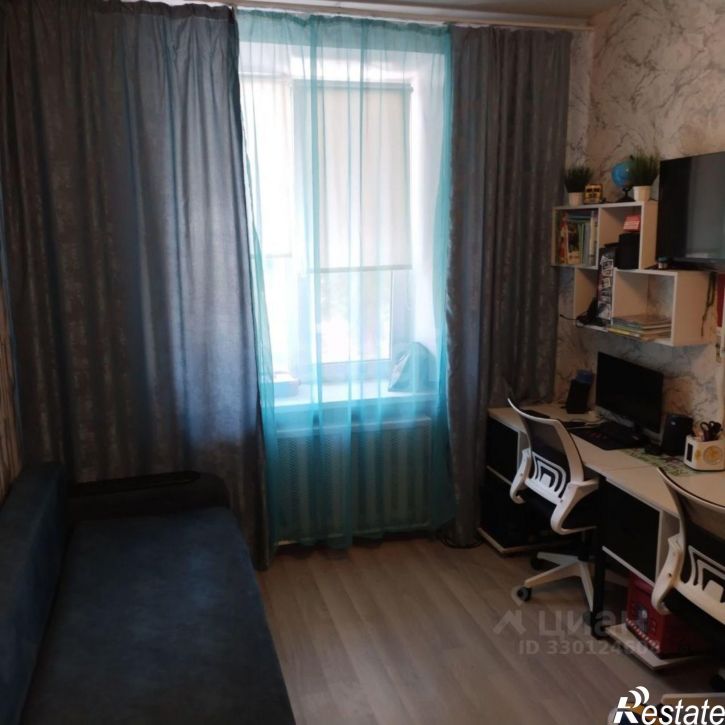 3-комн квартира улица Дзержинского, 33,  д. 33