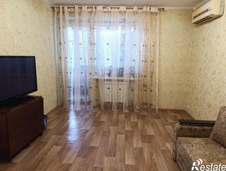 2-комн квартира проспект Героев Сталинграда, 52,  д. 52
