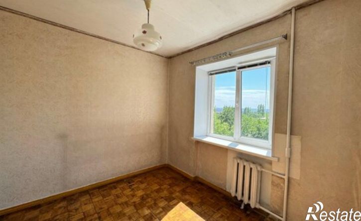 2-комн квартира улица Землячки, 34А,  д. 34А