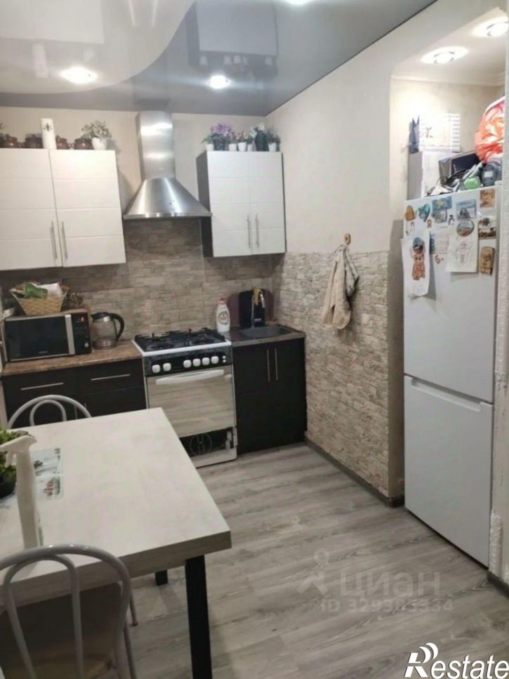 2-комн квартира проспект Столетова, 44,  д. 44