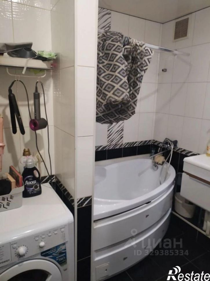 2-комн квартира проспект Столетова, 44,  д. 44