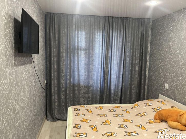 2-комн квартира улица Розы Люксембург, 5,  д. 5