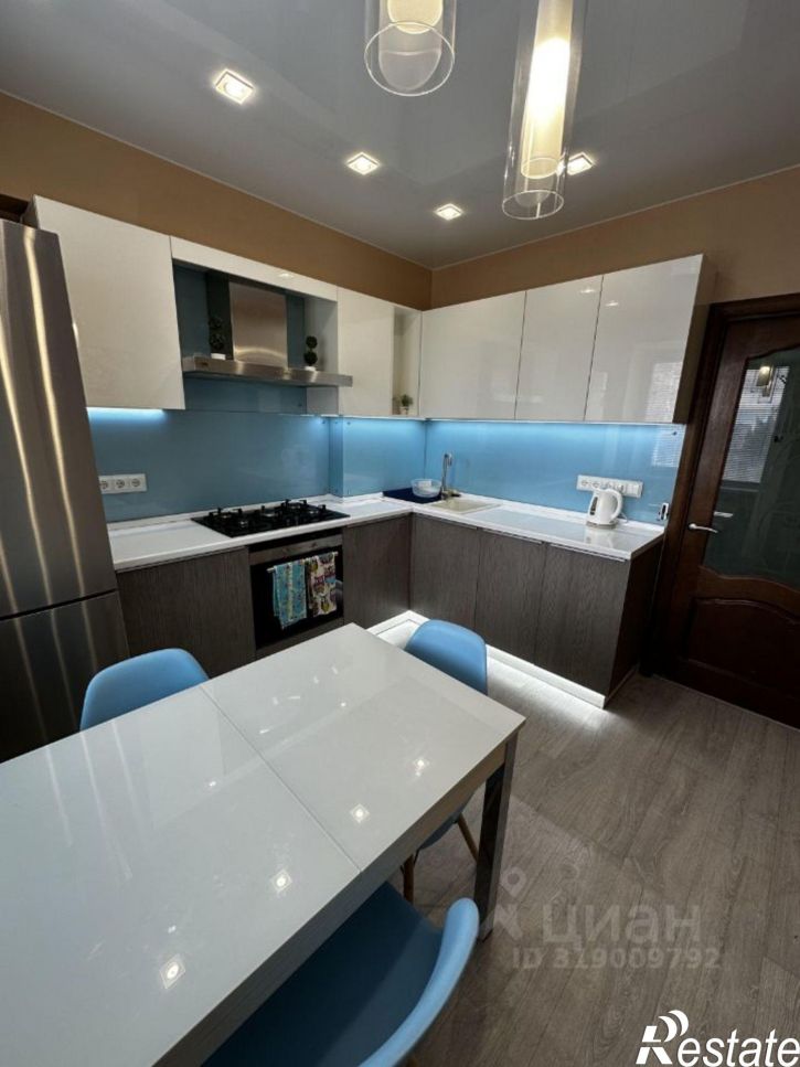 2-комн квартира Куринская улица, 19,  д. 19