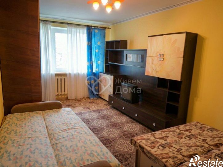 3-комн квартира улица Вучетича, 24,  д. 24