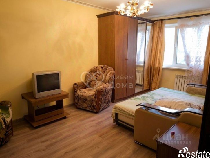 3-комн квартира улица Вучетича, 24,  д. 24