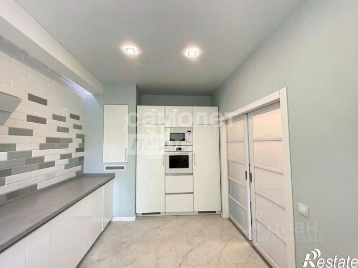 2-комн квартира ул Комсомольская, 10,  д. 10