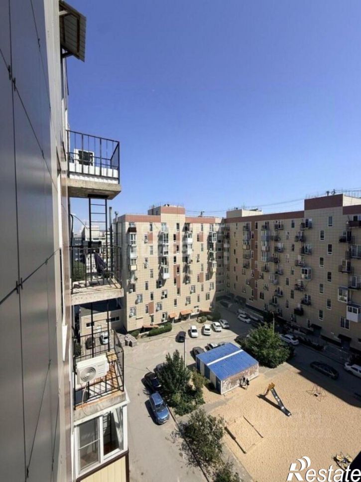 2-комн квартира улица 51-й Гвардейской, 28Б,  д. 28Б