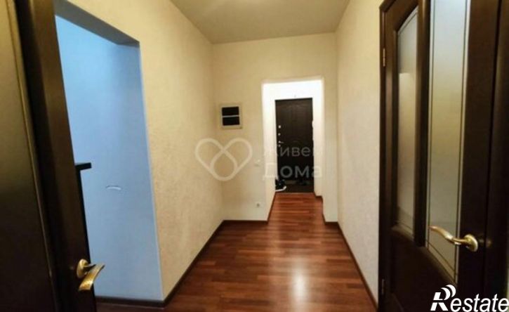 3-комн квартира ул Космонавтов, 43,  д. 43