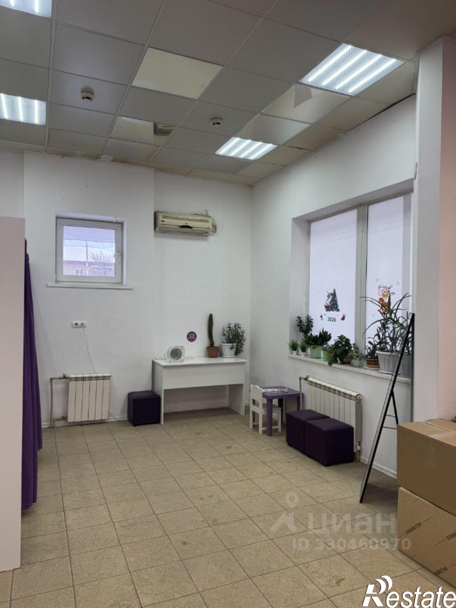 Купить ОСЗ, отдельно стоящее здание за 8 815 600 рублей на ул Таращанцев, 68б