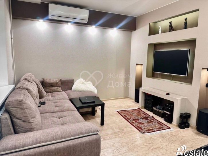 4-комн квартира ул Рабоче-Крестьянская, 50,  д. 50