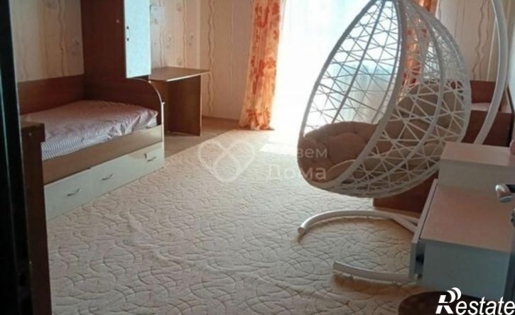 3-комн квартира Колосовая улица, 12,  д. 12