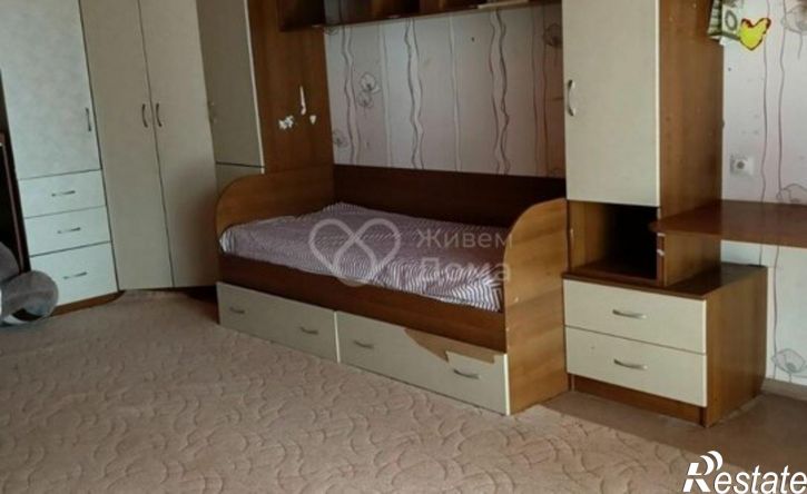 3-комн квартира Колосовая улица, 12,  д. 12