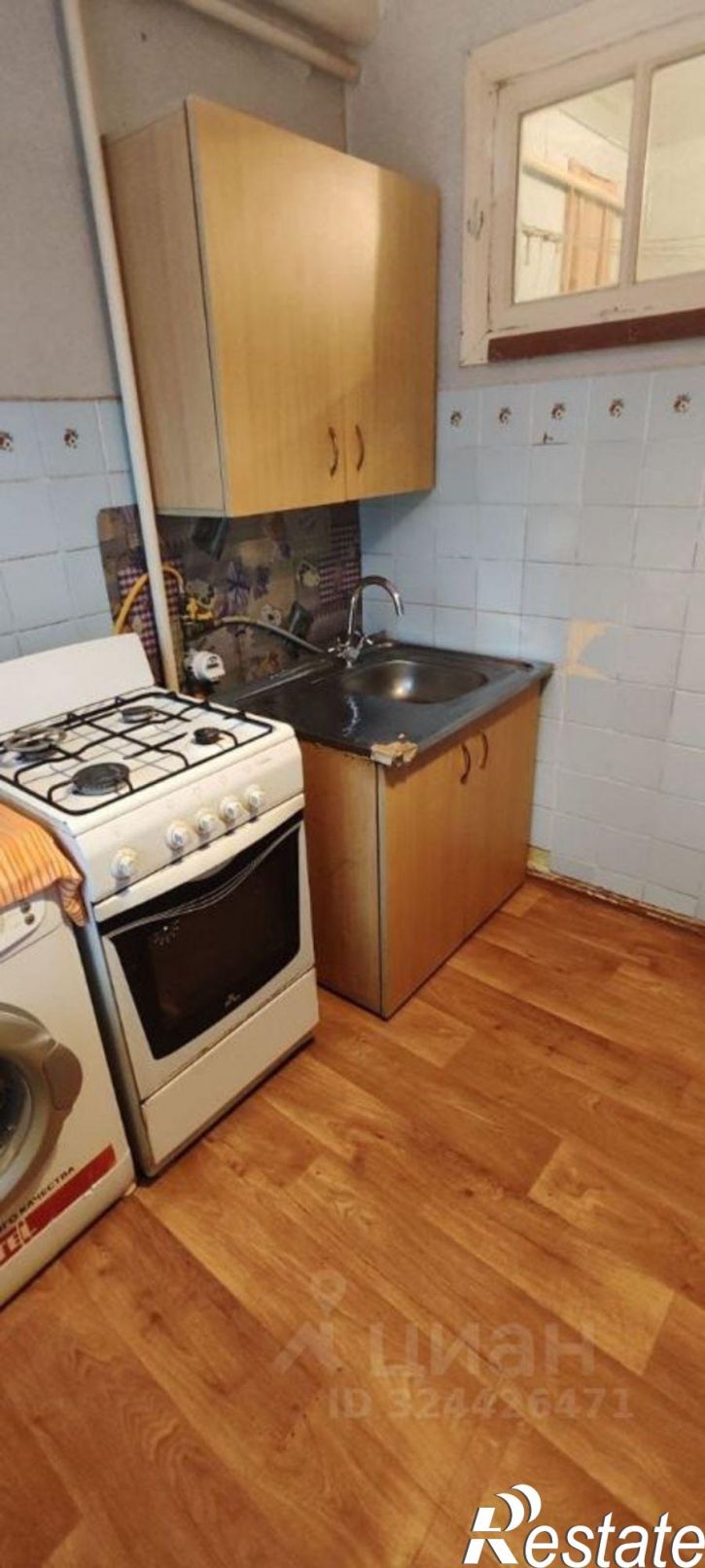2-комн квартира улица Кузнецова, 15,  д. 15