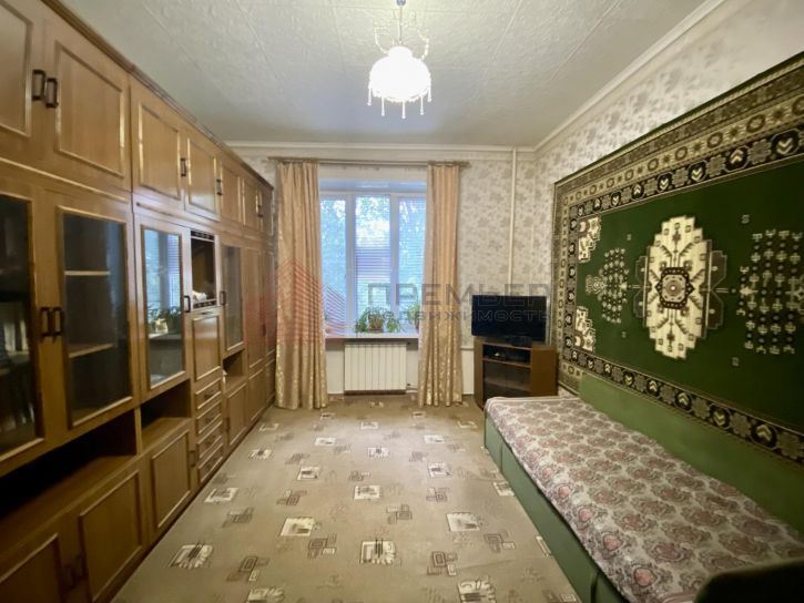 4-комн квартира им Петра Гончарова улица