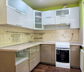 3-комн, 61.8кв м, этаж 1/5 ул. Хользунова,  д.42