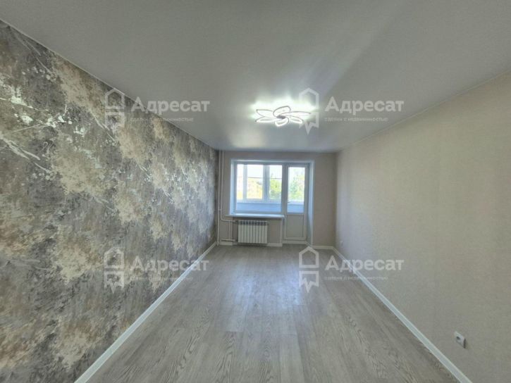 2-комн квартира ул. 64-й Армии,  д.73