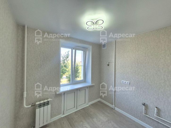 2-комн квартира ул. 64-й Армии,  д.73