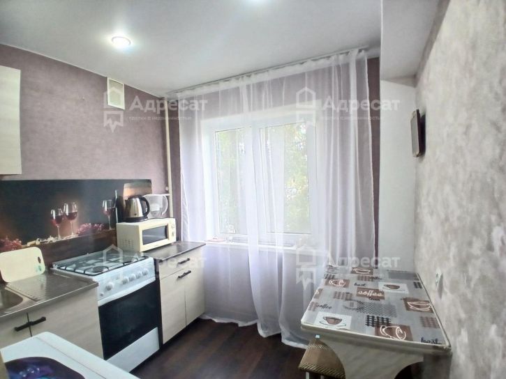 4-комн квартира ул. Королева,  д.3