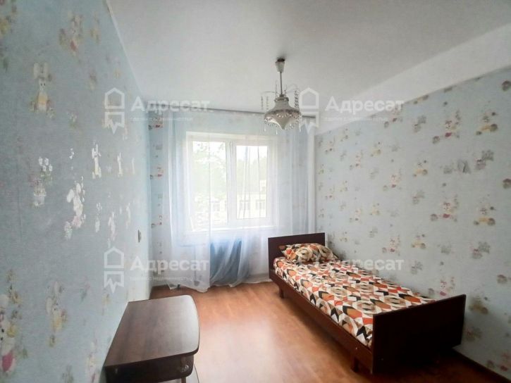 4-комн квартира ул. Королева,  д.3