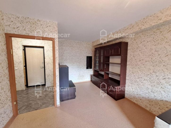1-комн квартира ул. Комарова,  д.63
