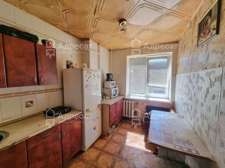 4-комн квартира ул. Рионская,  д.5