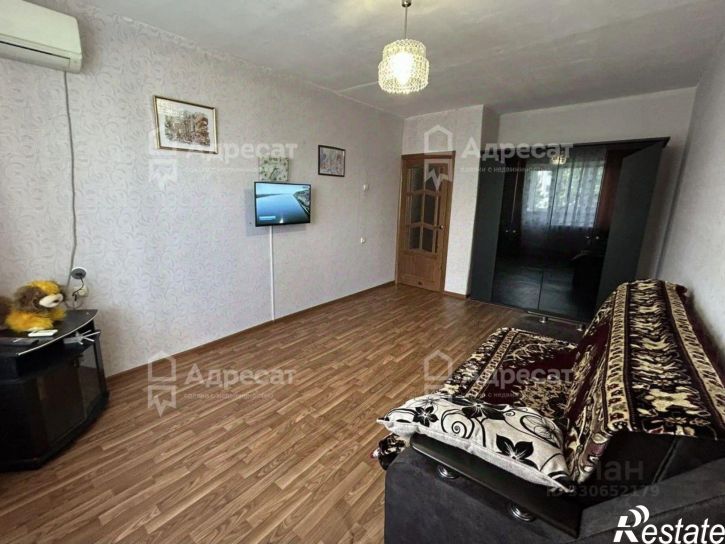 1-комн квартира улица Николая Отрады, 8,  д. 8