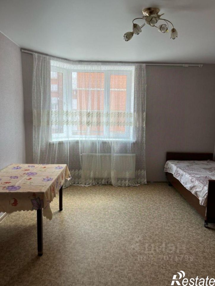 3-комн квартира ул 70-летия Победы, 18,  д. 18