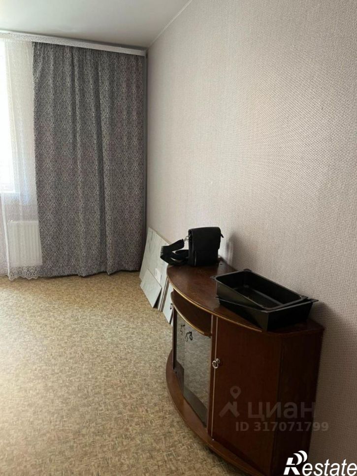 3-комн квартира ул 70-летия Победы, 18,  д. 18