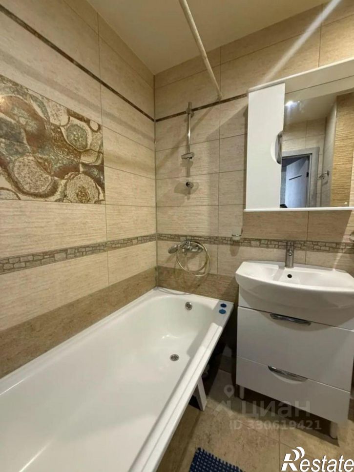 2-комн квартира ул 64-й Армии, 137а,  д. 137а