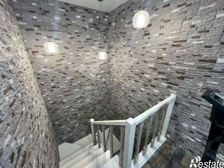 4-комн квартира Шекснинская улица, 8А,  д. 8А