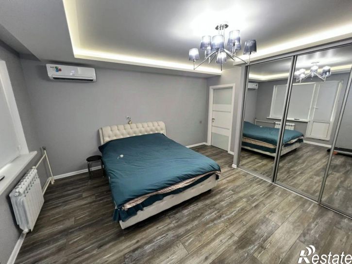 4-комн квартира Шекснинская улица, 8А,  д. 8А
