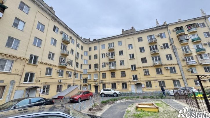 2-комн квартира Баррикадная улица, 19,  д. 19
