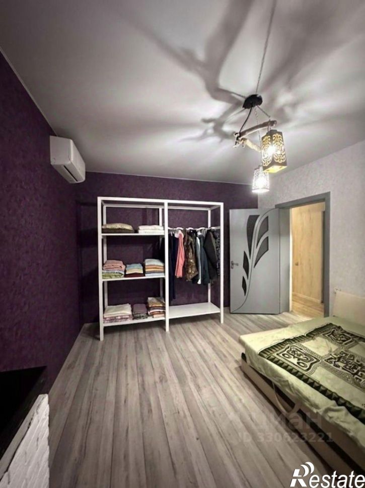 3-комн квартира улица Маршала Толбухина, 11,  д. 11