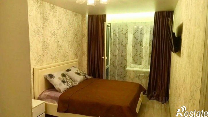 3-комн квартира б-р 30-летия Победы, 50,  д. 50