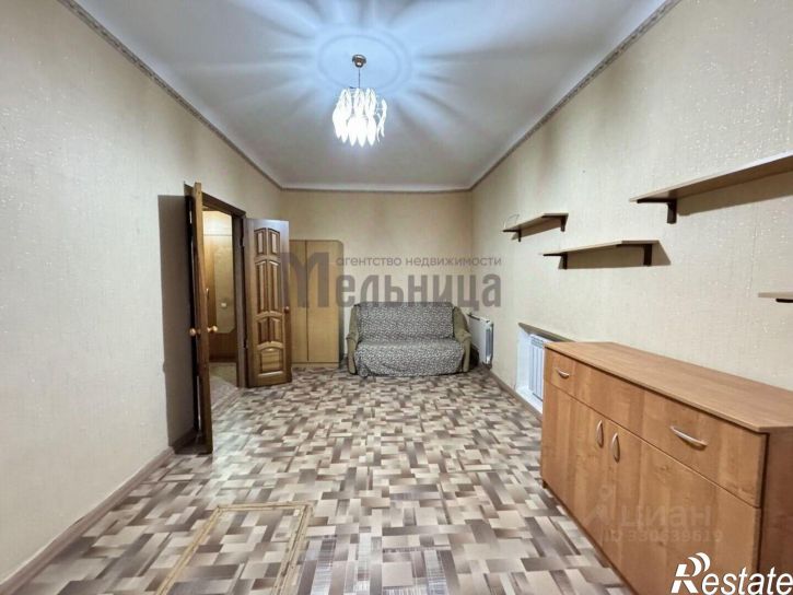 1-комн квартира улица Таращанцев, 4,  д. 4