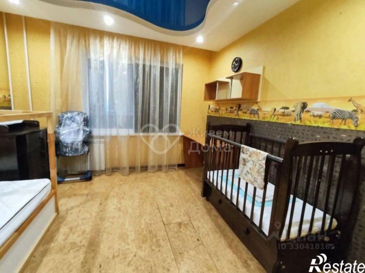 3-комн квартира ул Космонавтов, 43,  д. 43