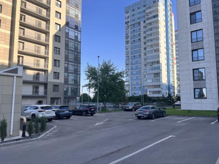 3-комн квартира проспект имени В.И. Ленина, 72