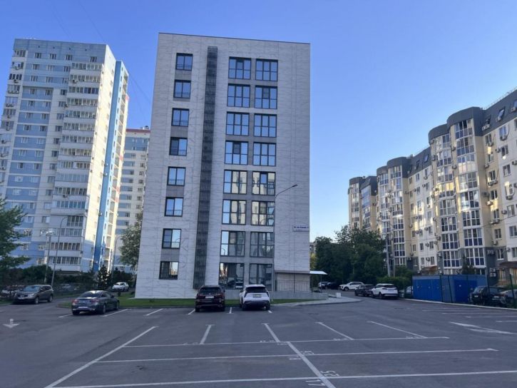 3-комн квартира проспект имени В.И. Ленина, 72