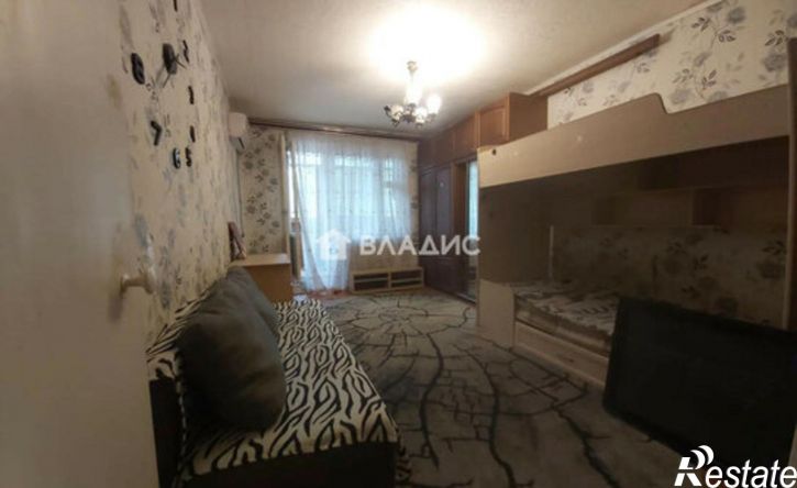 1-комн квартира улица 8-й Воздушной Армии, 32,  д. 32