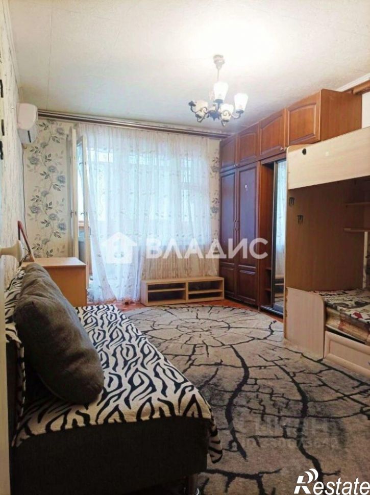 1-комн квартира ул 8-й Воздушной Армии, 32,  д. 32