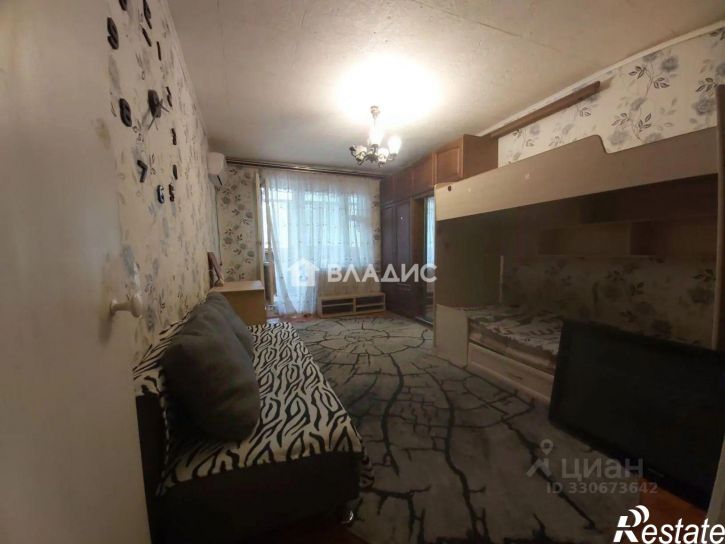 1-комн квартира ул 8-й Воздушной Армии, 32,  д. 32
