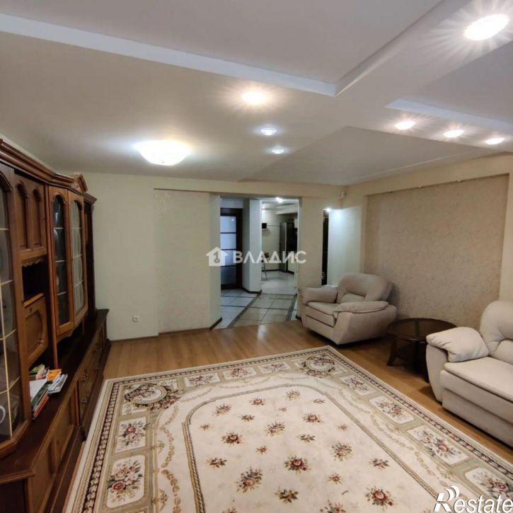 2-комн квартира улица Николая Отрады, 24,  д. 24